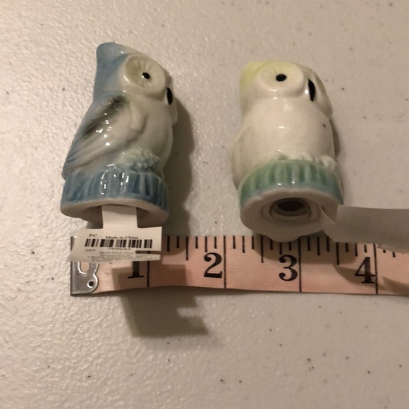Owl Mini Salt & Pepper Shakers - Picture 3 of 10